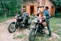 Медведи на мотоциклах !!!    Ужас :))